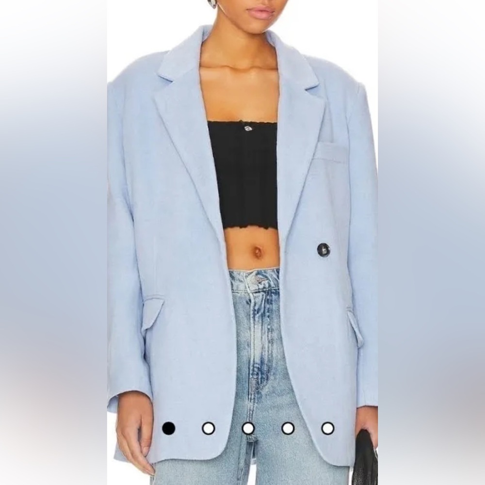 Steven Madden Myra Coat is an ultra-plush faux fur coat with an oversized fit.